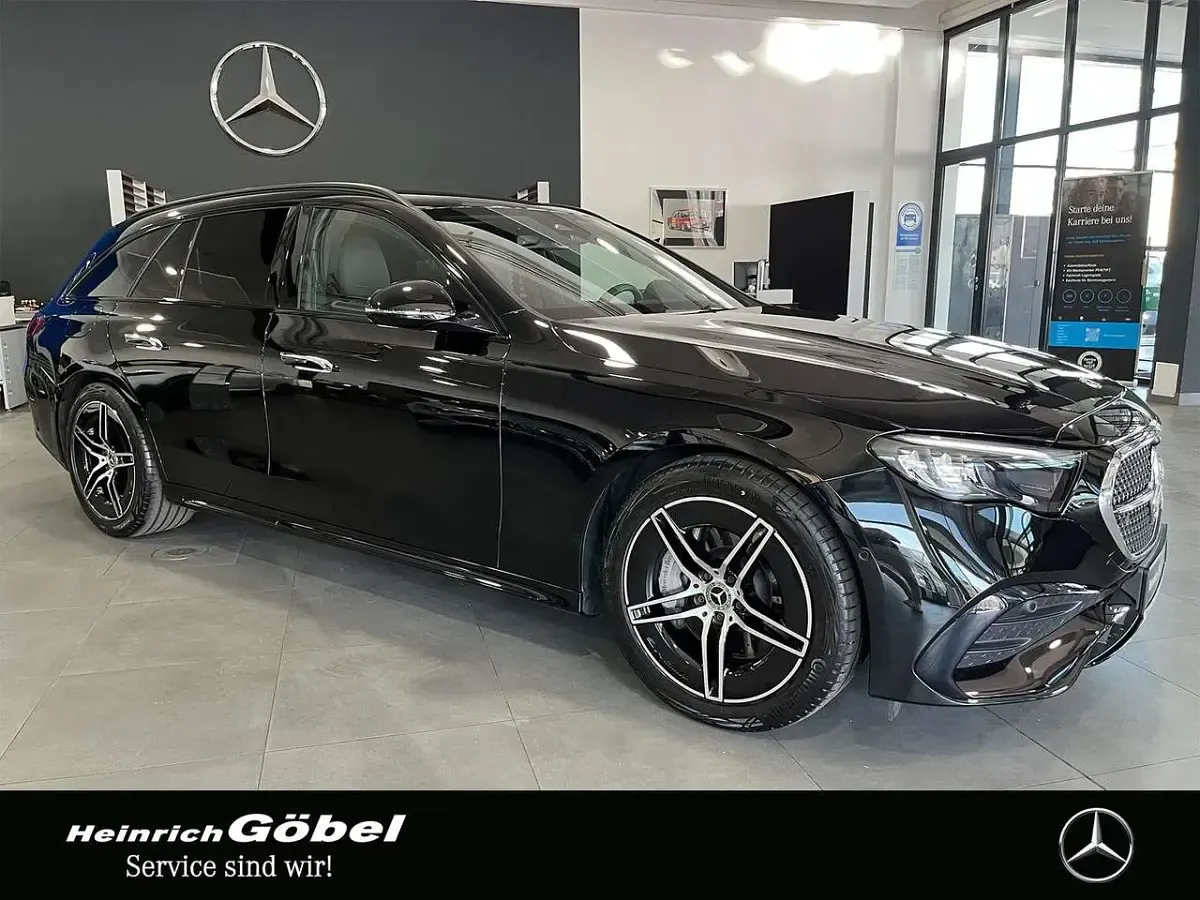 Używany Mercedes E200 Advanced 204 KM (150 kW) 2025 Czarny Kombi