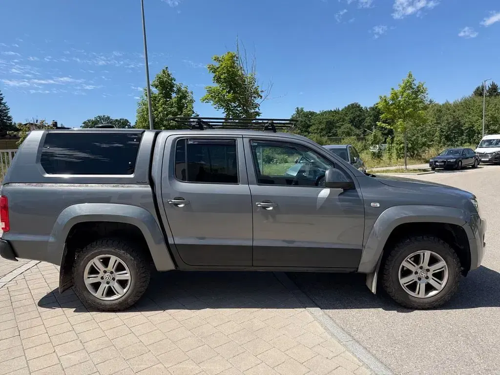 Gebraucht VW Amarok Trendline 163 PS (119 kW) 2012 Grau Pickup