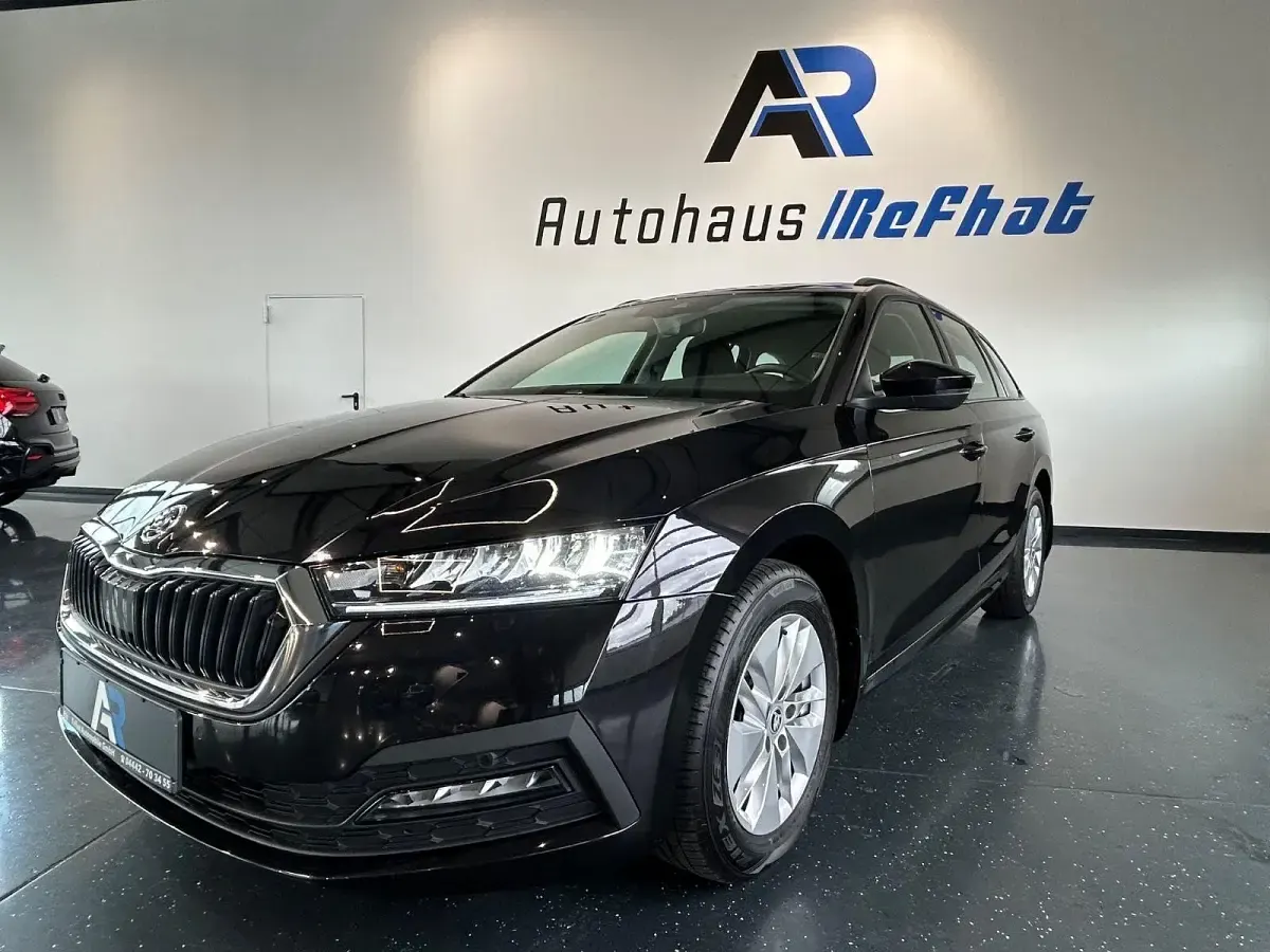 Gebraucht Skoda Octavia Ambition 116 PS (85 kW) 2020 Schwarz Limousine