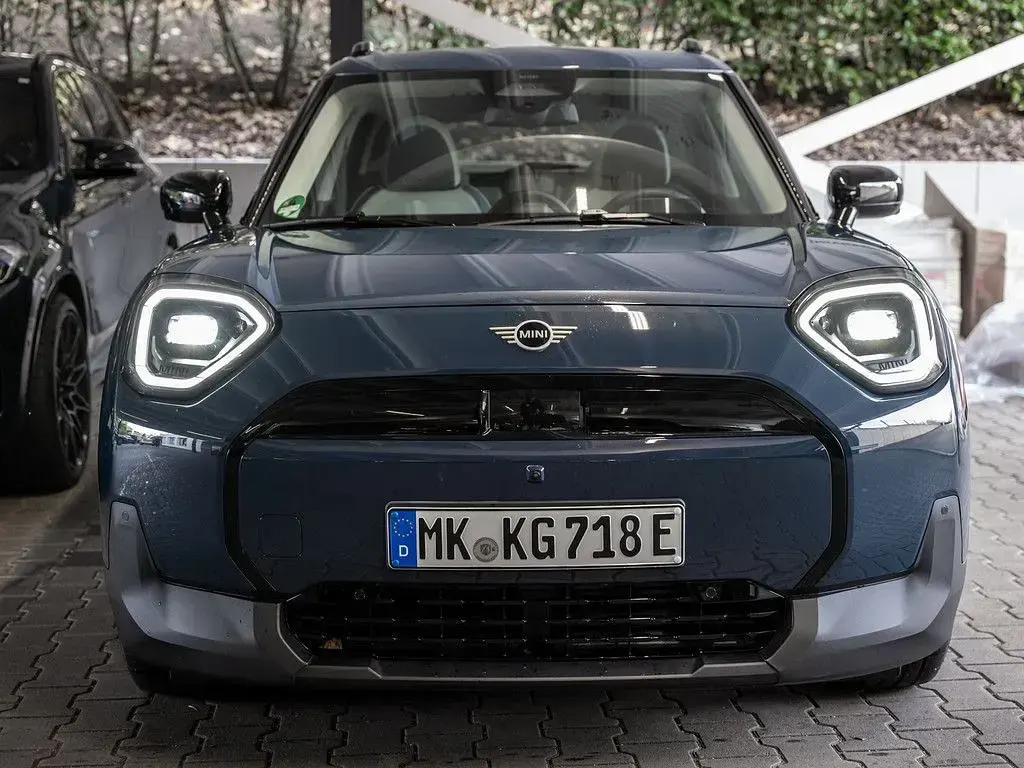 Gebraucht Mini Aceman Classic 135 kW (184 PS) 2025 Indigo sunset blue SUV