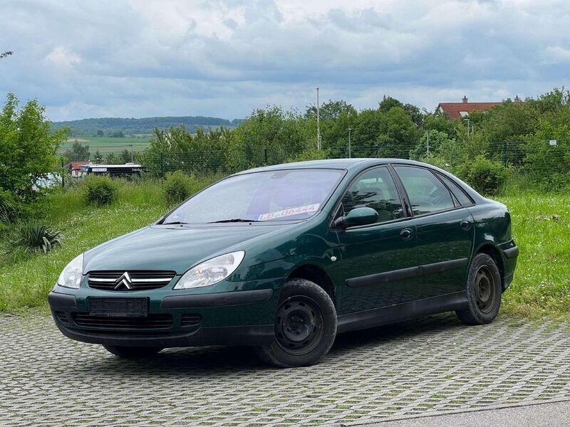 Grün Gebraucht 2001 Citroën C5 Limousine | 1.900 € (Fairer Preis) - Bild 1/4