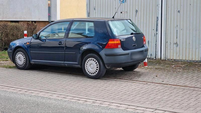 Gebraucht VW Golf III 110 PS (80 kW) 1998 Blau Kleinwagen