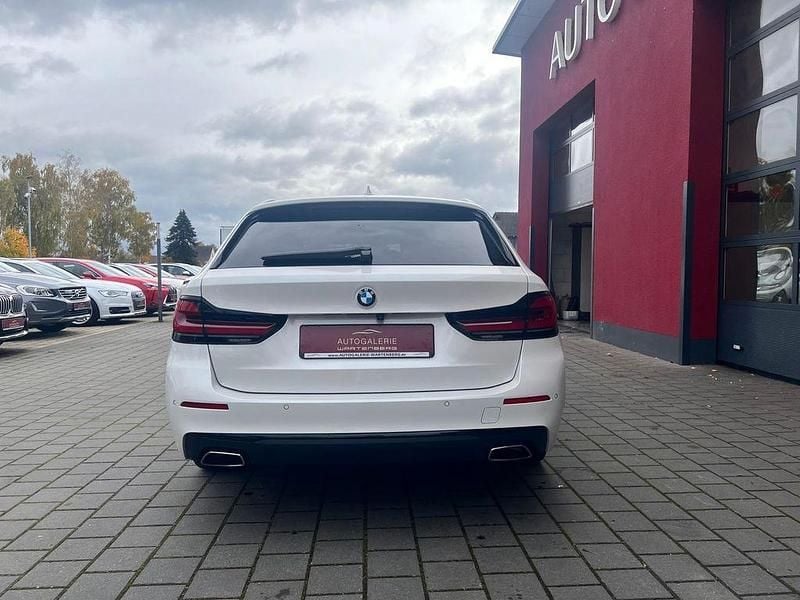 Gebraucht BMW 520 Sport Line 190 PS (139 kW) 2020 Weiß Kombi