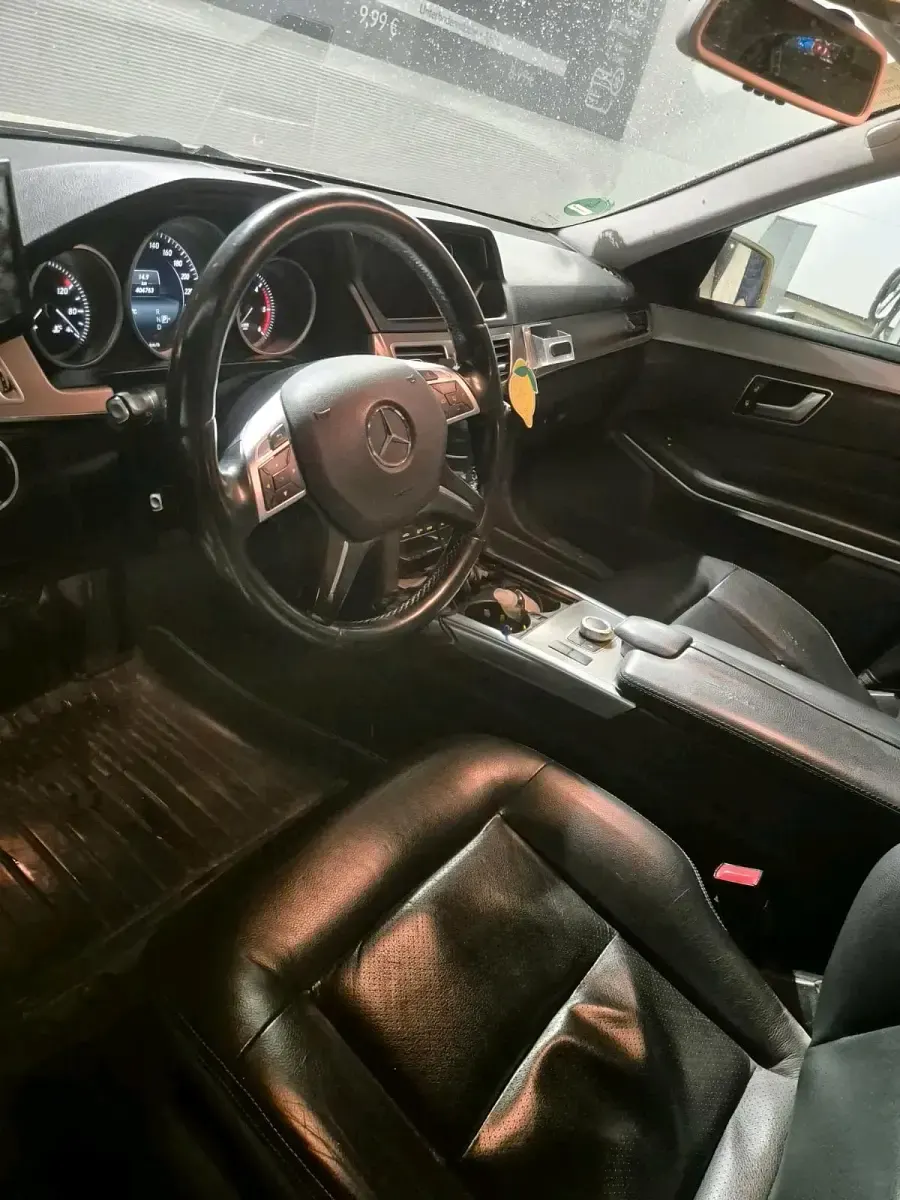 Gebraucht Mercedes E200 136 PS (100 kW) 2015 Beige Limousine