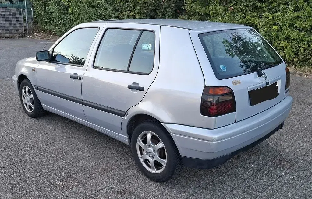 Gebraucht VW Golf III 75 PS (55 kW) 1997 Grau Limousine
