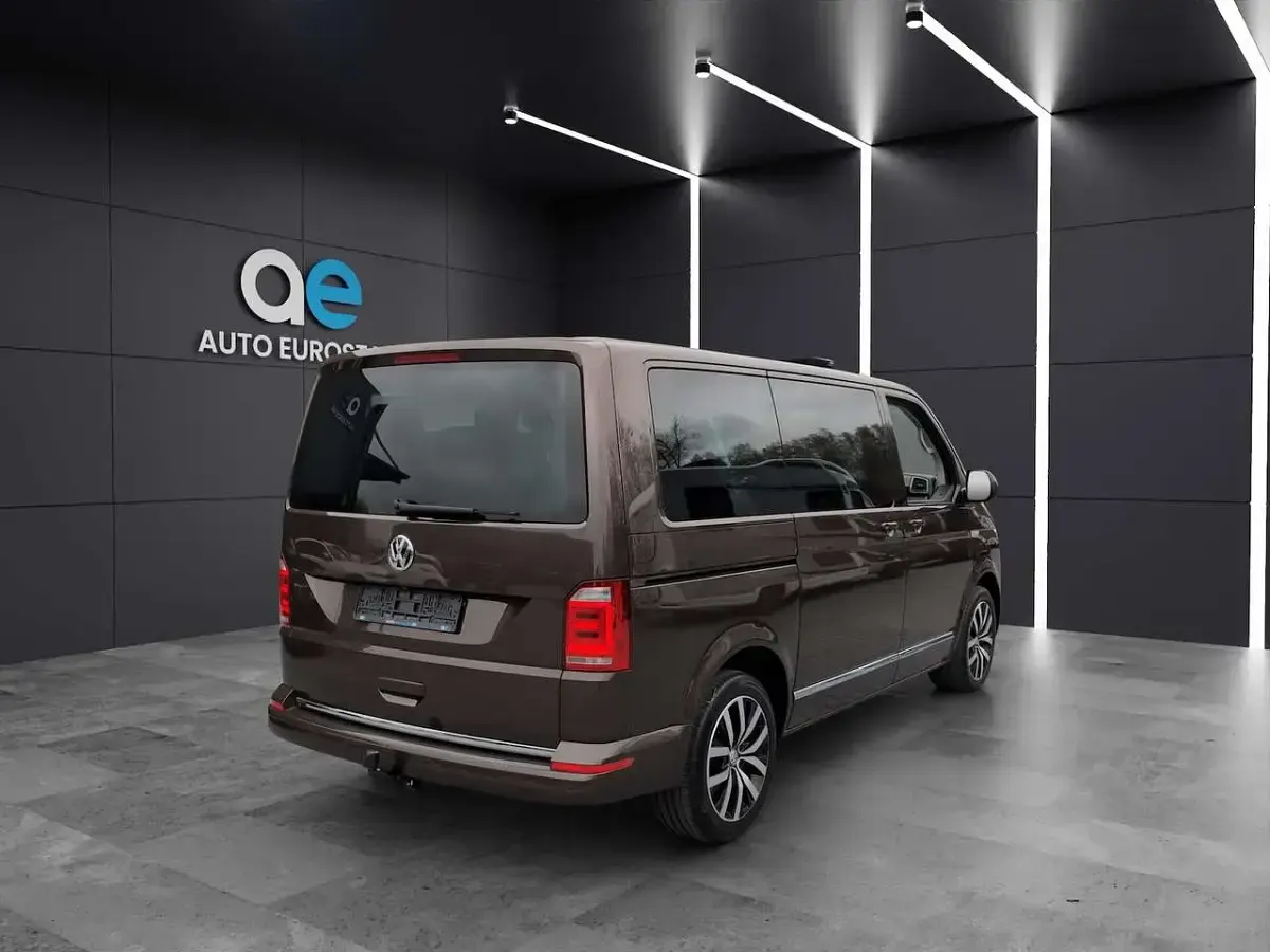 Gebraucht VW T6 Generation Six 204 PS (150 kW) 2016 Braun Van