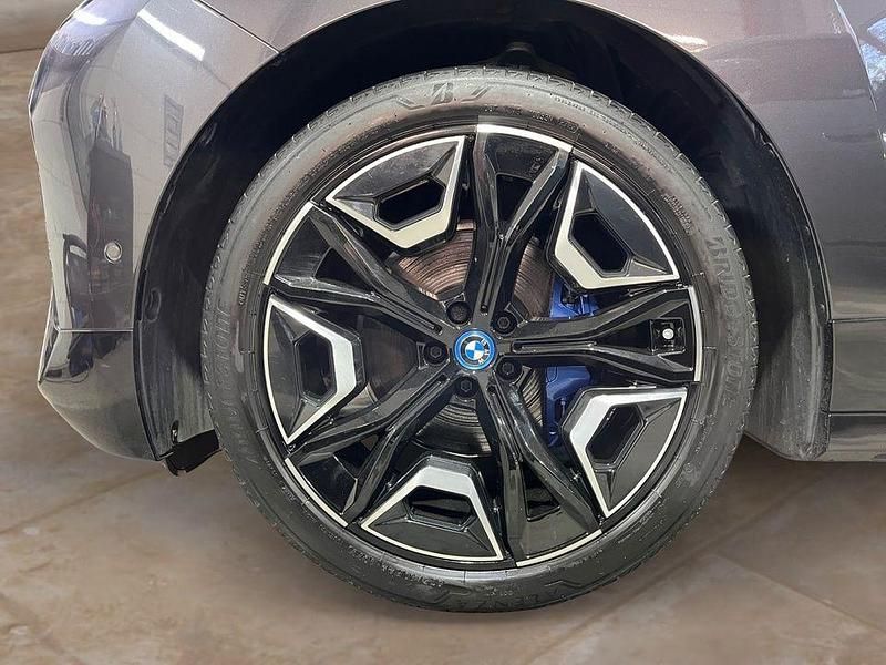 Gebraucht BMW iX Performance 239 kW (326 PS) 2022 Grau SUV