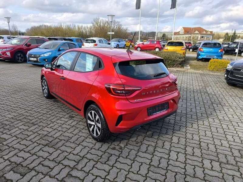 Aurorarot Neu 2024 Mitsubishi Colt Basis Limousine | 15.990 € (Superpreis) - Bild 1/4