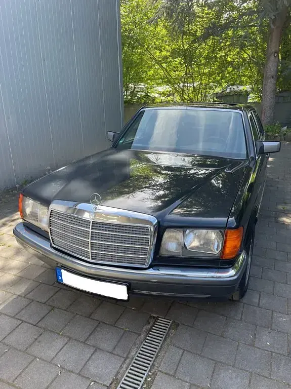 Gebraucht Mercedes S300 179 PS (131 kW) 1991 Schwarz Limousine