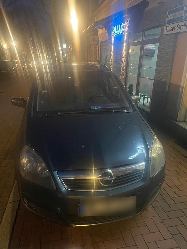 Gebraucht Opel Zafira 150 PS (110 kW) 2007 Silber Van / Kleinbus