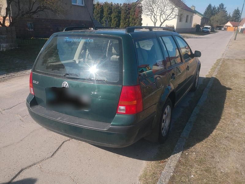 Gebraucht VW Golf IV 75 PS (55 kW) 2001 Grün Kombi