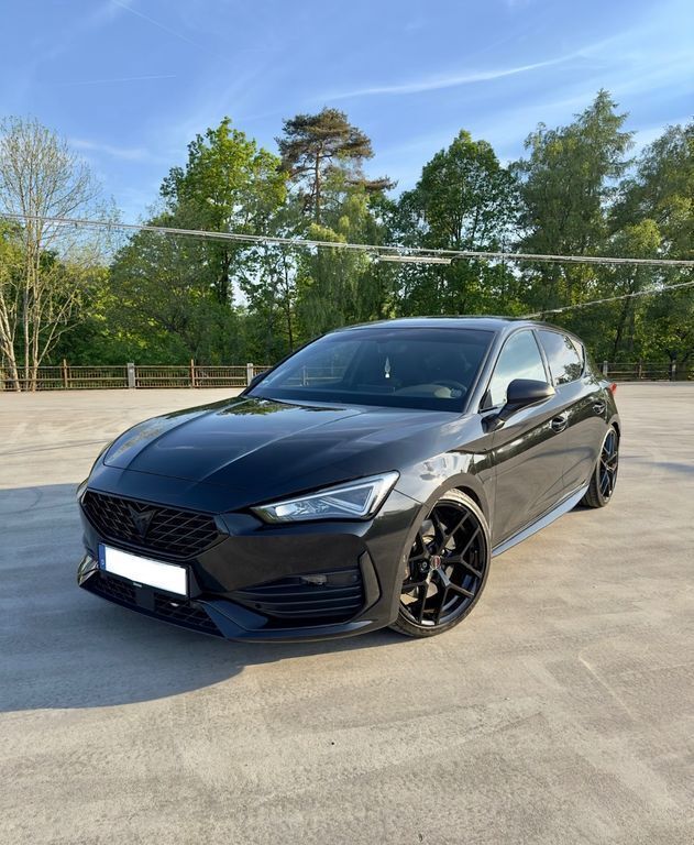 Schwarz Gebraucht 2021 Cupra Leon VZ1 Limousine | 24.800 € (Guter Preis) - Bild 1/4