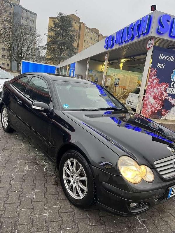 Gebraucht Mercedes C200 162 PS (119 kW) 2004 Coupé