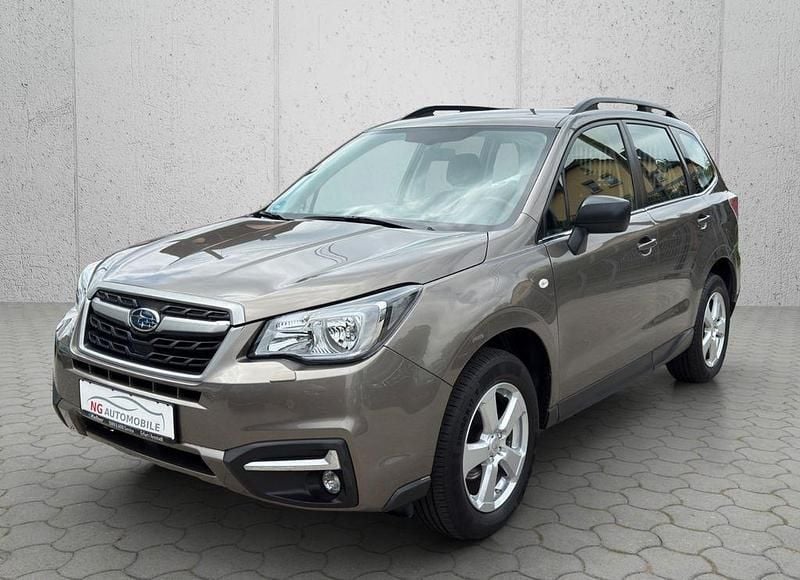 Gebraucht Subaru Forester Active 147 PS (108 kW) 2017 Beige SUV