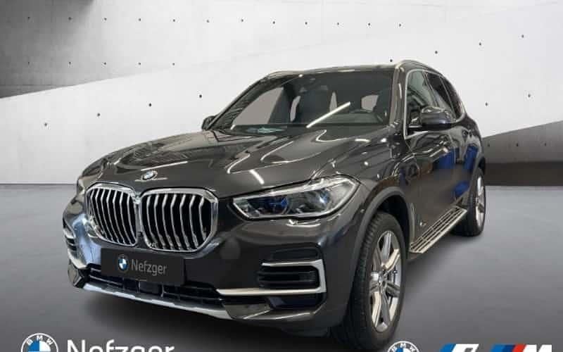 Grau Gebraucht 2022 BMW X5 Sport Line SUV | 53.500 € (Fairer Preis) - Bild 1/4