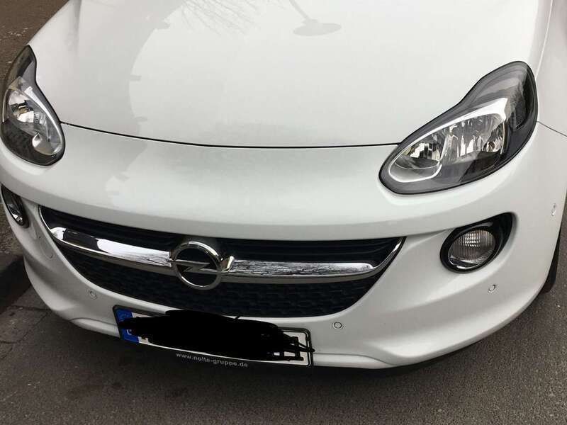 Weiß Gebraucht 2013 Opel Adam Kleinwagen | 6.000 € (Fairer Preis) - Bild 1/4