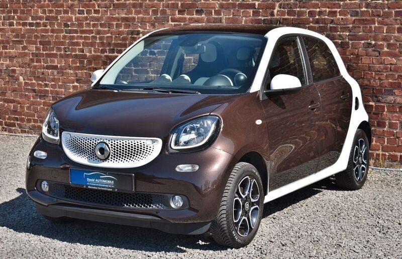 Braun Gebraucht 2019 Smart ForFour Kleinwagen | 8.700 € (Guter Preis) - Bild 1/4