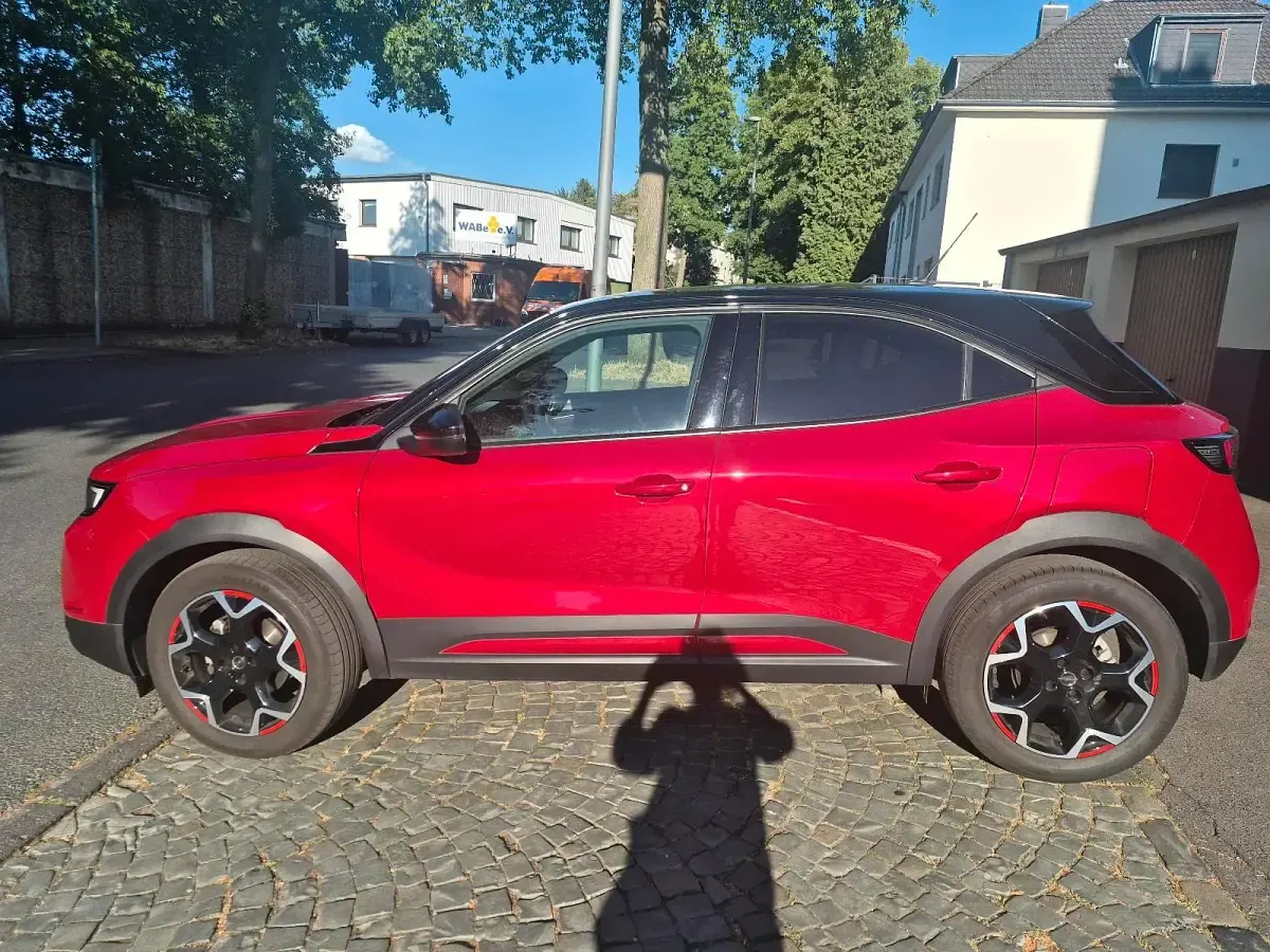 Gebraucht Opel Mokka 136 PS (100 kW) 2023 Rot SUV