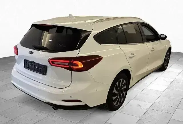 Gebraucht Ford Focus Titanium 116 PS (85 kW) 2023 Weiß Limousine