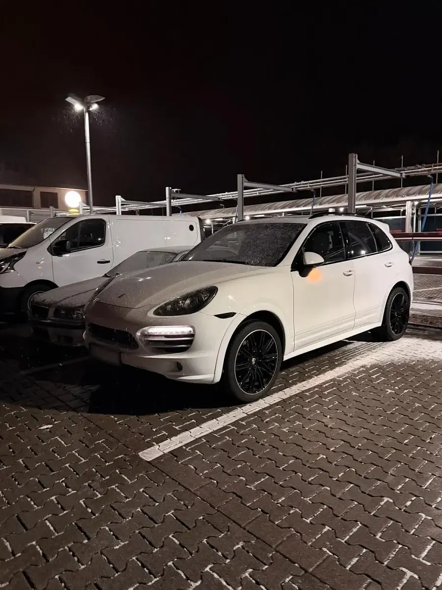 Gebraucht Porsche Cayenne GTS 245 PS (180 kW) 2012 Weiß SUV
