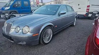 Käytetty Jaguar S-Type S 207 HP (152 kW) 2007 Hopea Sedan