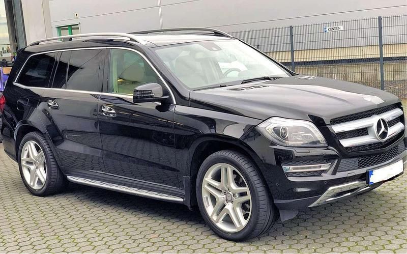Gebraucht Mercedes GL350 258 PS (189 kW) 2014 Schwarz SUV