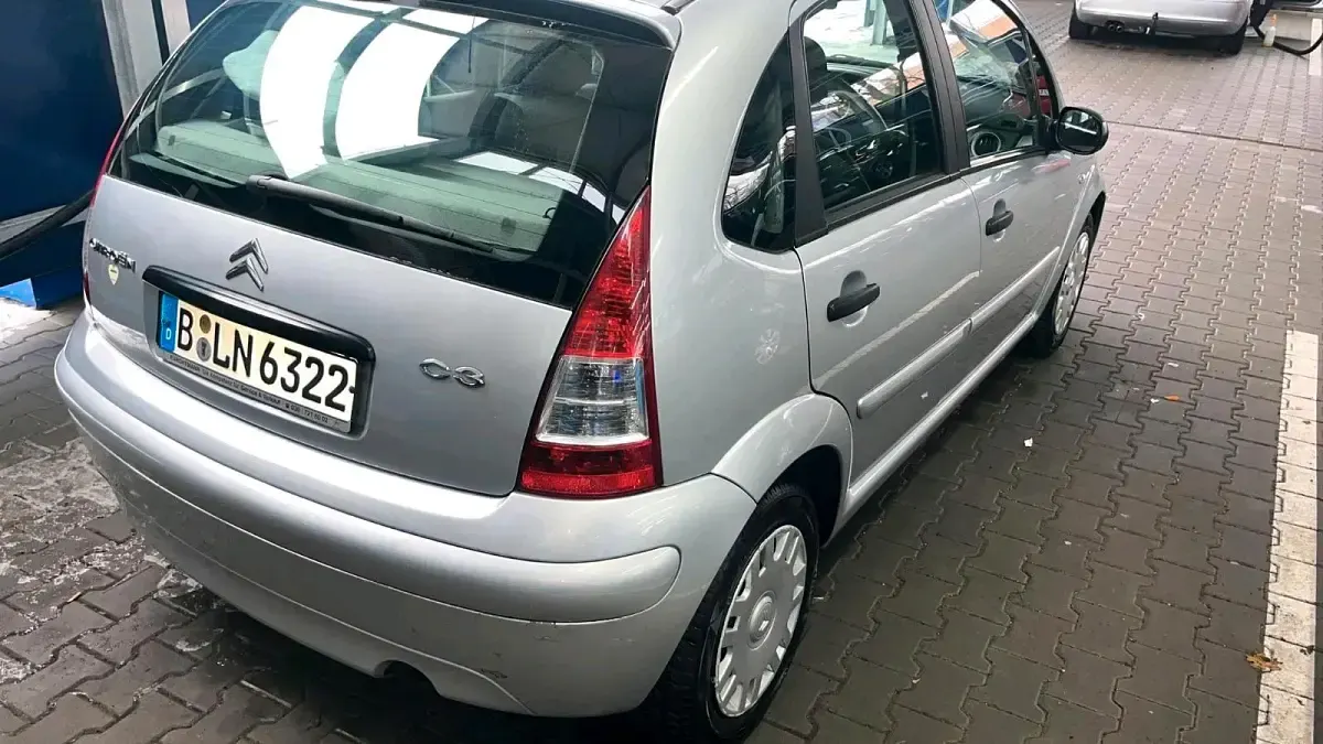 Gebraucht Citroën C3 73 PS (53 kW) 2006 Silber Limousine