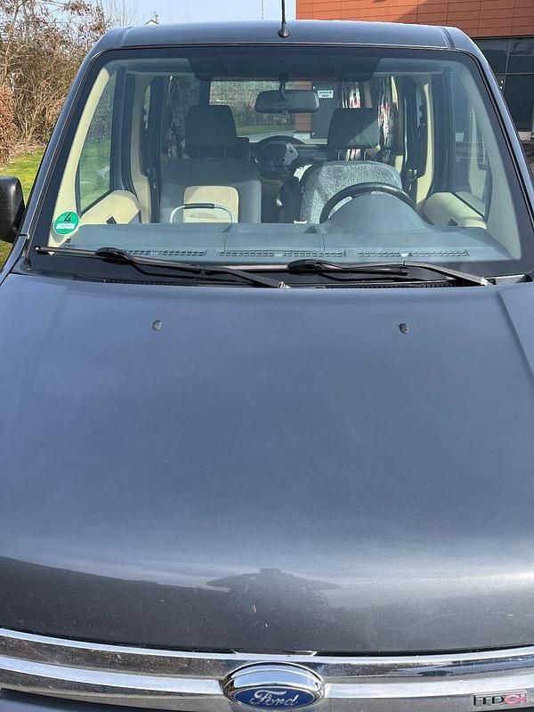 Gebraucht Ford Tourneo 110 PS (80 kW) 2007 Grau Kombi