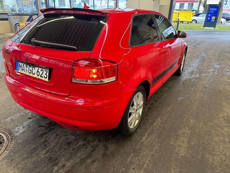 Gebraucht Audi A3 S-Line 140 PS (102 kW) 2005 Rot Kleinwagen