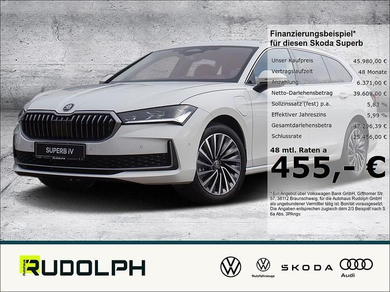 Purity weiss Gebraucht 2025 Skoda Superb LAURIN & KLEMENT Kombi | 45.980 € (Guter Preis) - Bild 1/4