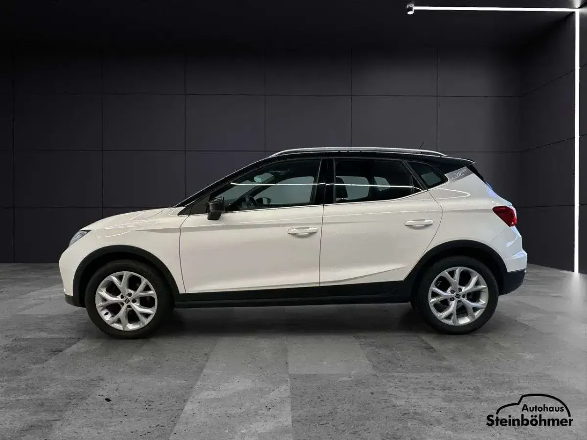 Gebraucht Seat Arona FR 110 PS (80 kW) 2024 Weiß (weiß) SUV