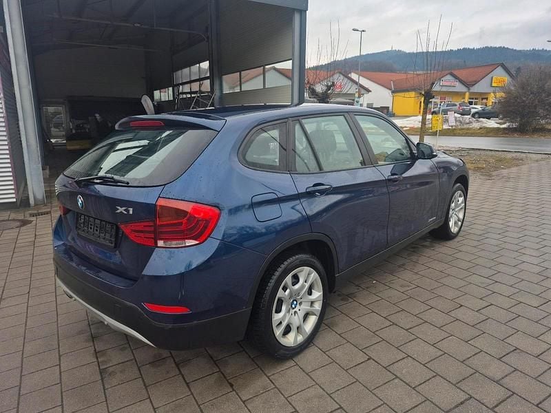 Gebraucht BMW X1 Performance 143 PS (105 kW) 2012 Blau SUV