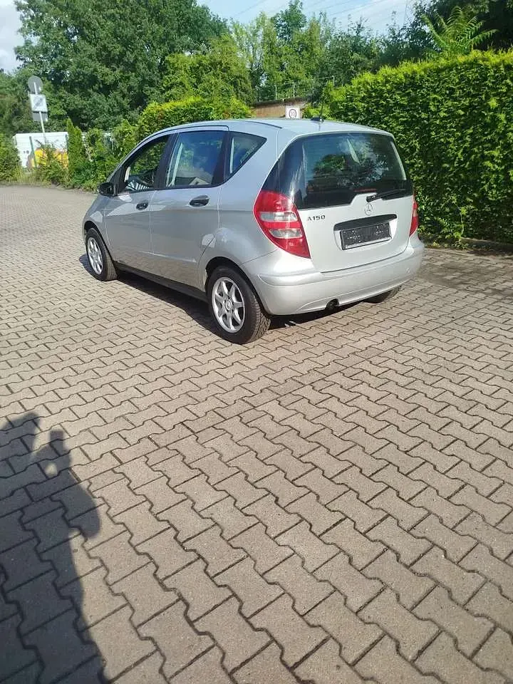 Gebraucht Mercedes A150 95 PS (69 kW) 2006 Grau Kleinwagen