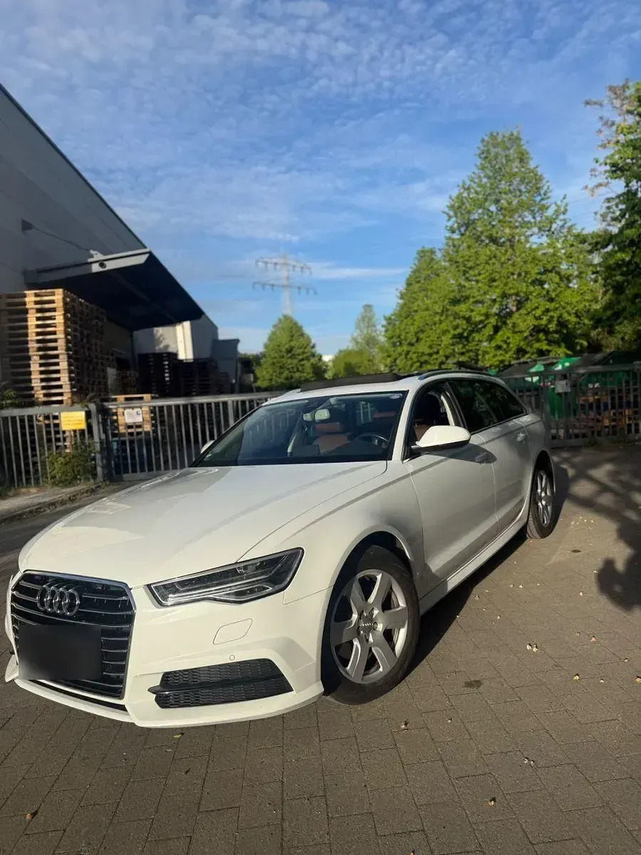 Second-hand Audi A6 Ambiente 190 CP (139 kW) 2017 Alb Break