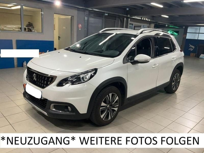 Weiß Gebraucht 2019 Peugeot 2008 Allure SUV | 13.550 € (Superpreis) - Bild 1/4