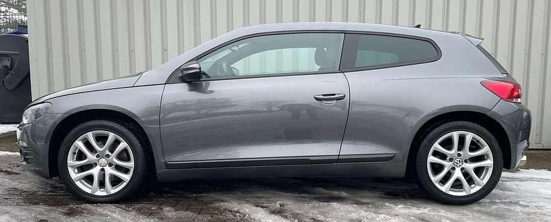 Gebraucht VW Scirocco Sport 160 PS (117 kW) 2011 Indiumgrau metallic Coupé