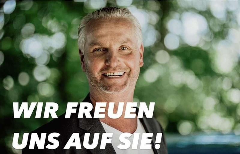 Second-hand VW up! 65 CP (47 kW) 2020 Negru Hatchback