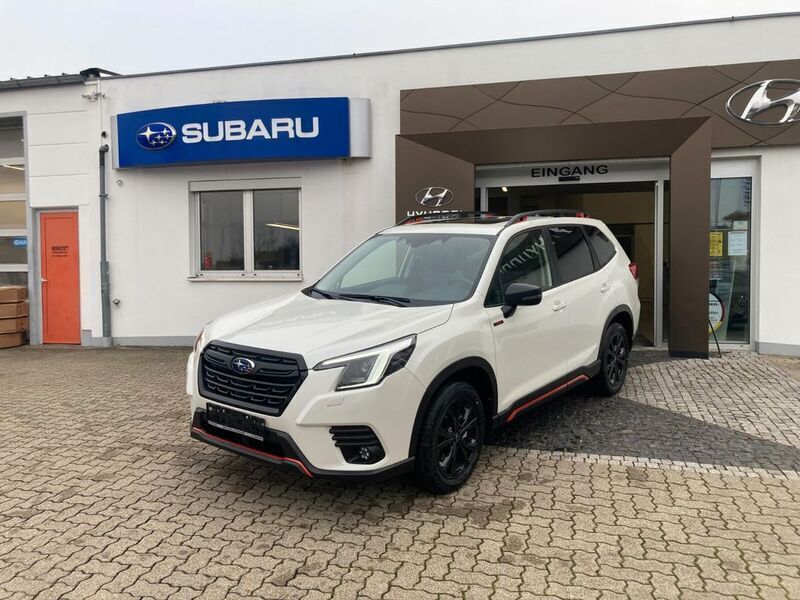 Weiß Neu 2024 Subaru Forester Exclusive+ SUV | 39.990 € (Etwas zu teuer) - Bild 1/4