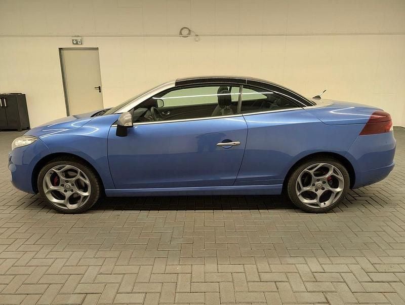 Gebraucht Renault Mégane Cabriolet GT 179 PS (131 kW) 2010 Malta blue (metallic) Cabrio
