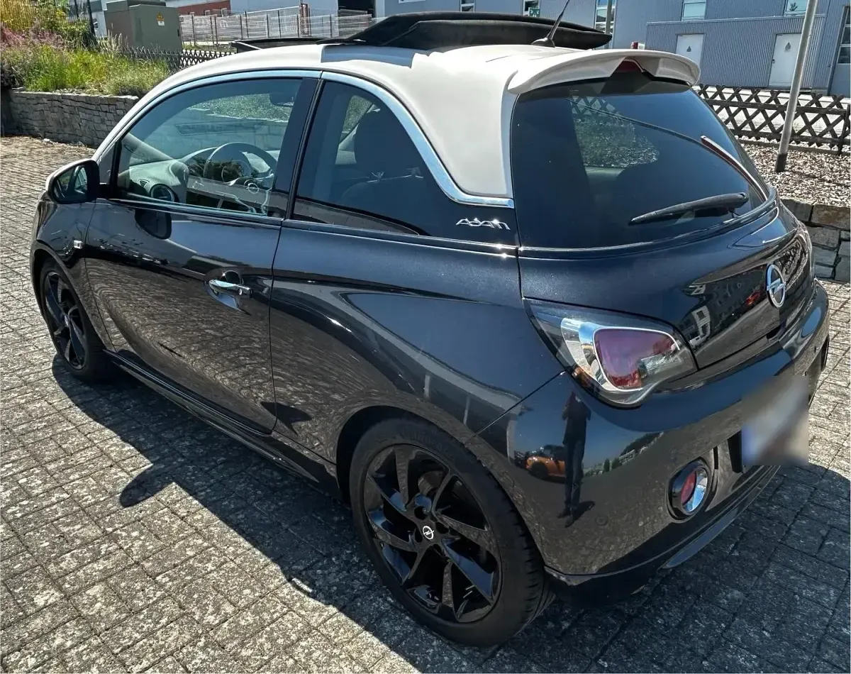 Gebraucht Opel Adam Open Air 116 PS (85 kW) 2016 Schwarz Kleinwagen