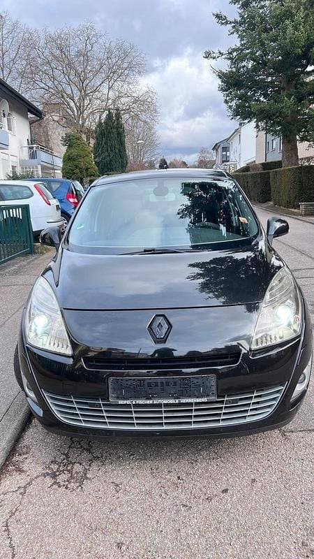 Gebraucht Renault Scénic III 131 PS (96 kW) 2010 Silber Van / Kleinbus