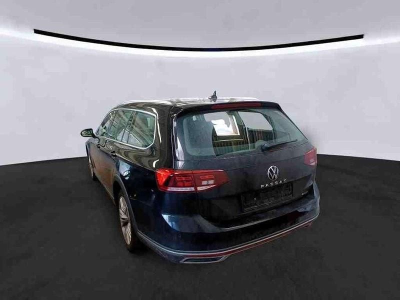 Gebraucht VW Passat Alltrack 200 PS (147 kW) 2023 Deep black perleffekt Kombi