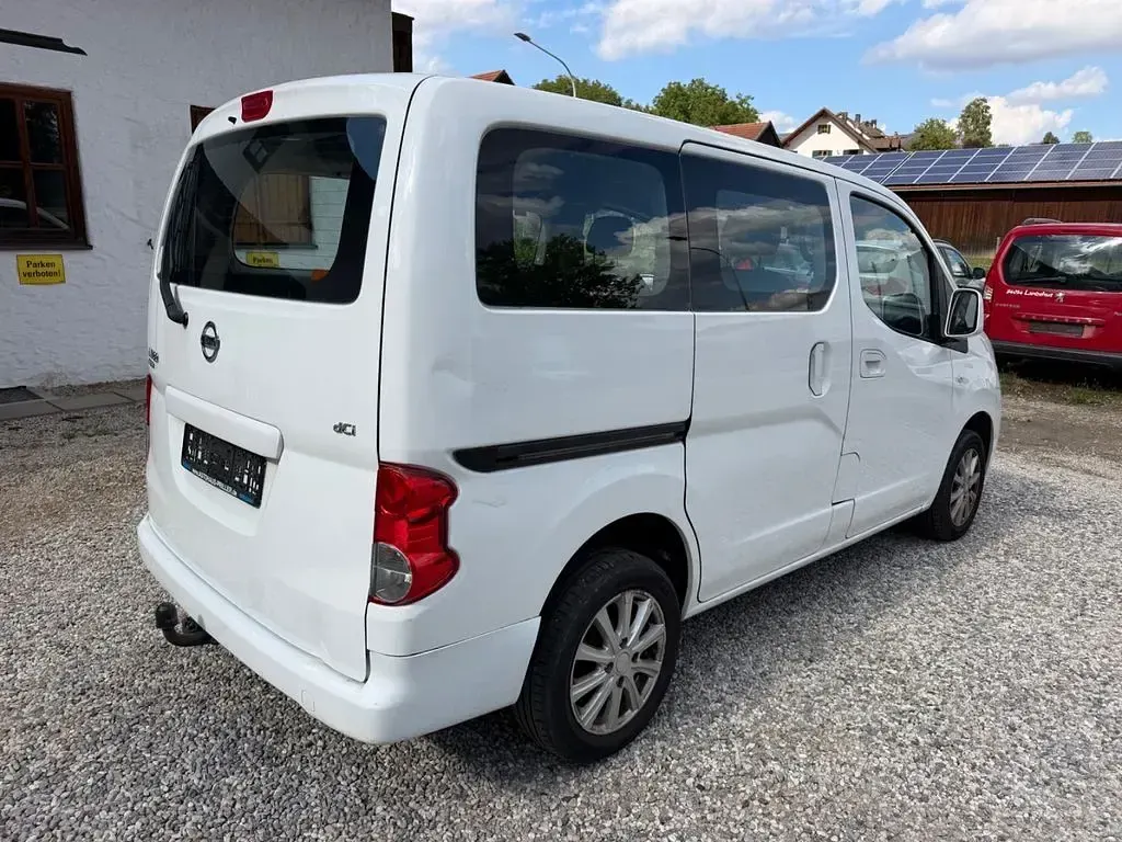 Gebraucht Nissan Evalia Acenta 90 PS (66 kW) 2016 Weiß Van / Kleinbus