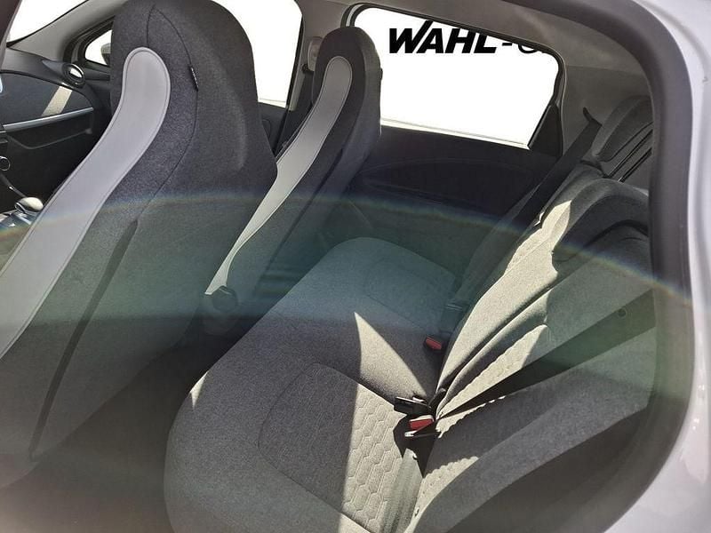Usata Renault Zoe Evolution 50 kW (69 CV) 2023 Bianco Utilitaria