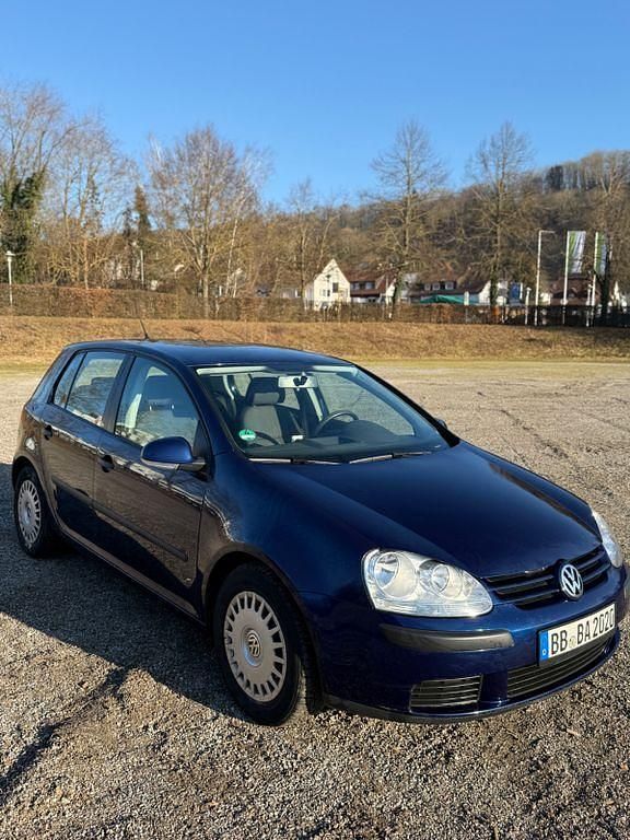 Grau Gebraucht 2006 VW Golf V Trendline Limousine | 3.700 € (Etwas zu teuer) - Bild 1/4