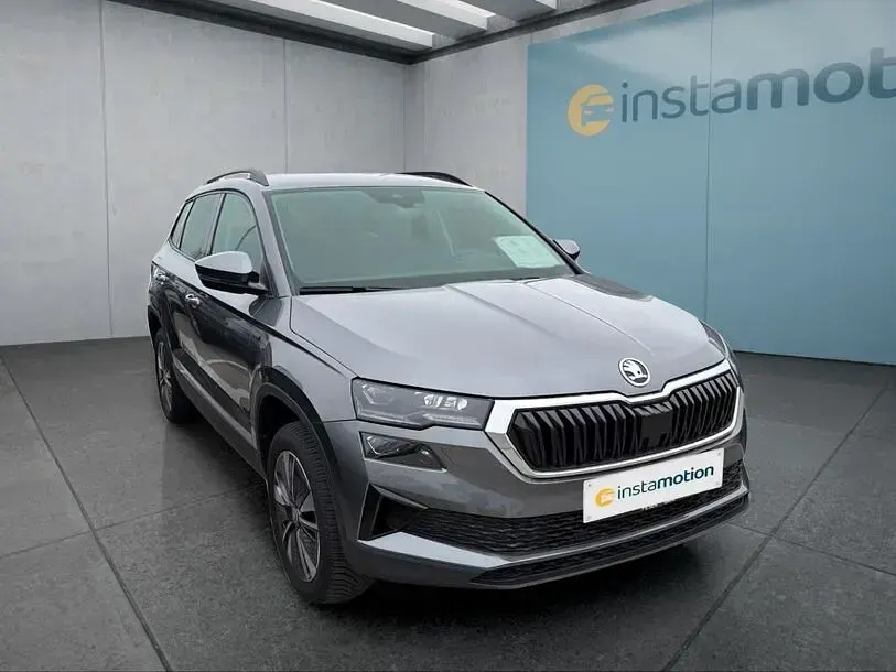Gebraucht Skoda Karoq 150 PS (110 kW) 2025 Grau SUV