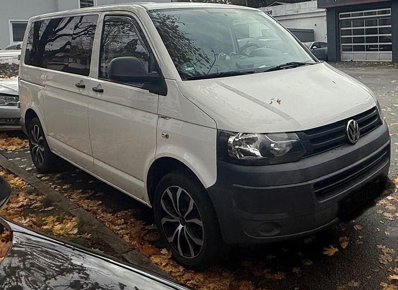 Weiß Gebraucht 2014 VW T5 Van | 17.000 € (Etwas zu teuer) - Bild 1/4