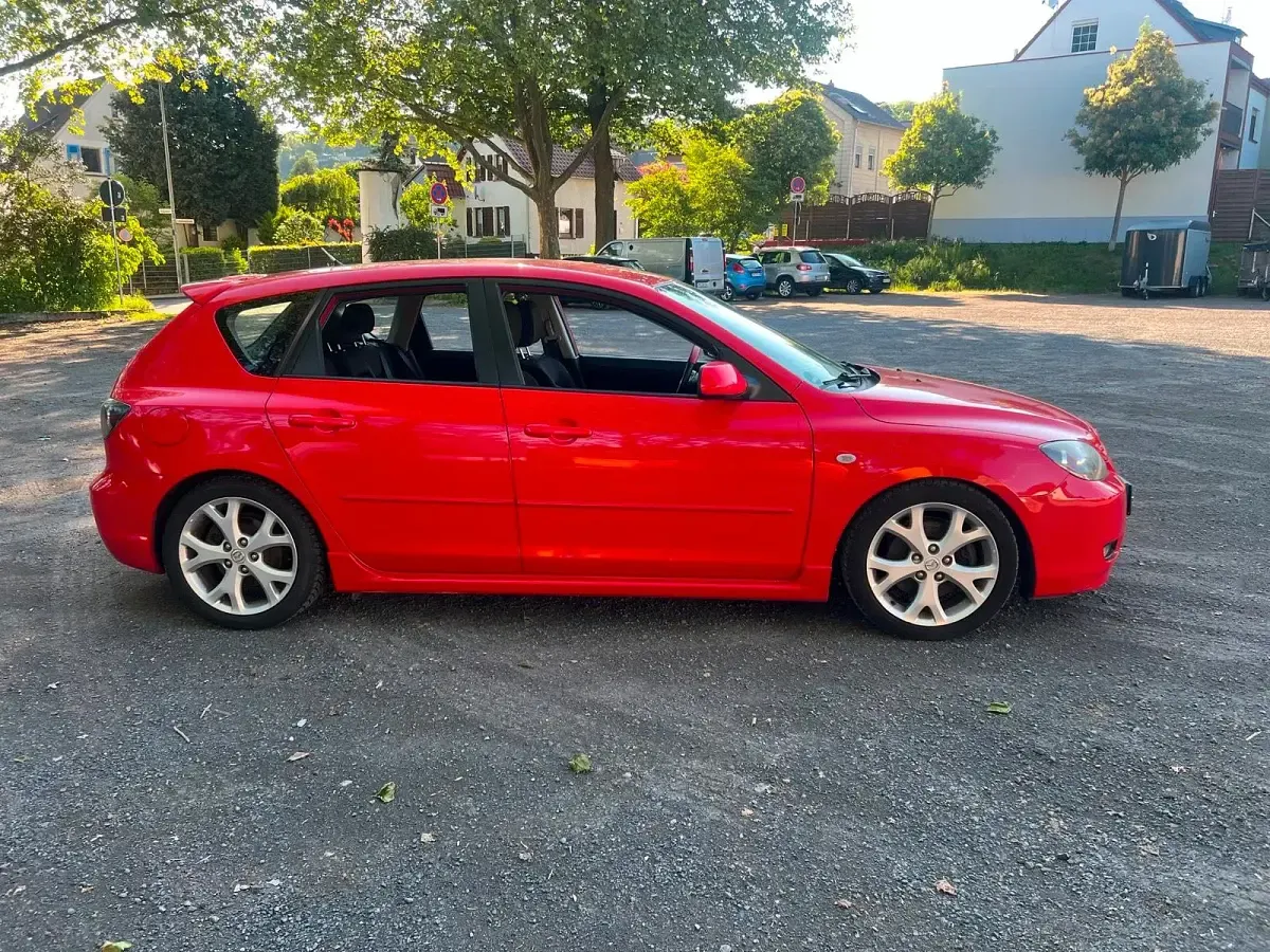 Gebraucht Mazda 3 Edition 150 PS (110 kW) 2008 Rot Limousine