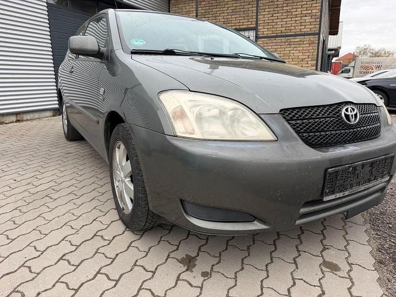 Gebraucht Toyota Corolla 97 PS (71 kW) 2002 Grau