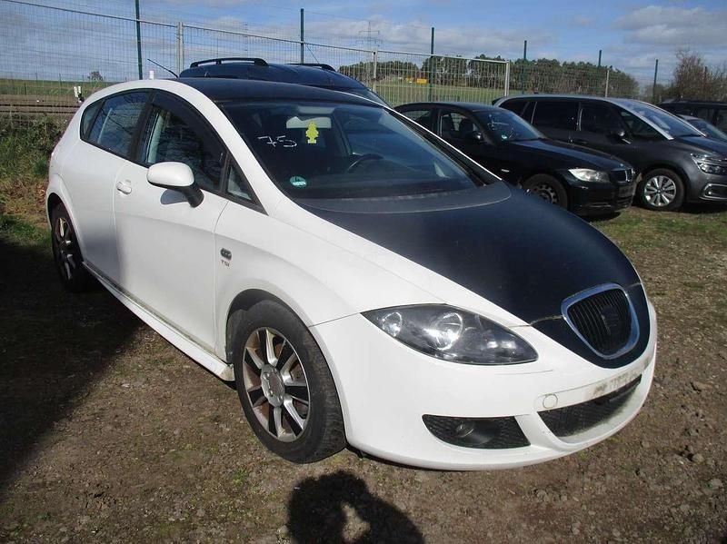Gebraucht Seat Leon Stylance 125 PS (91 kW) 2008 Weiß Kleinwagen